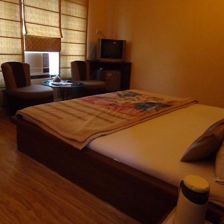 Aashyana Hotel Alwar Exterior photo